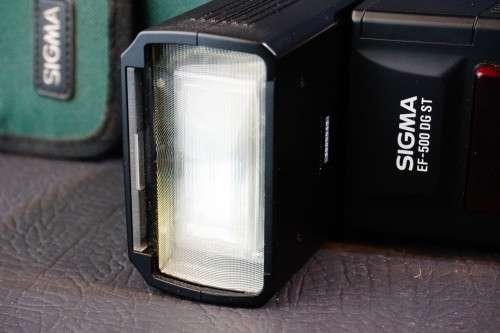 Sigma EF-500 DG ST Shoe Mount Flash For Canon Cameras  **Excellent Condition**