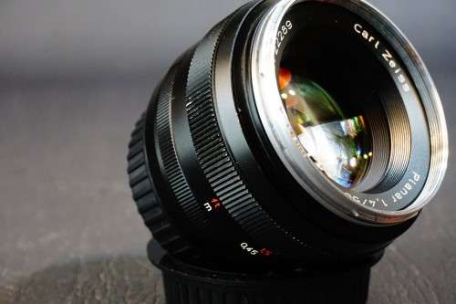 Carl Zeiss Planar T* 50mm F1.4 ZE Lens in Canon EF Mount  **Great Condition**