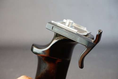 Hasselblad Pistol Grip 45047 Left Hand Grip for V 500 Series Cameras **Good Condition**
