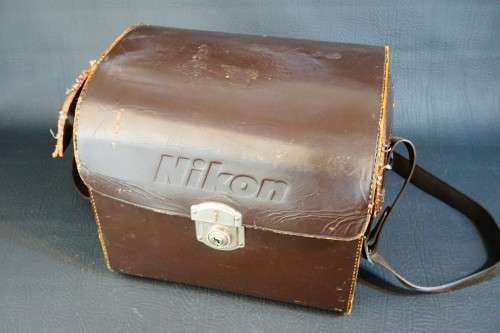 Nikon Medical NIKKOR 200mm F5.6 Lens with DC Power Unit and Case **Excellent Condition**