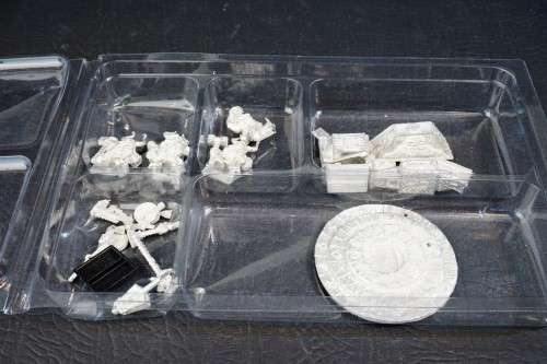 Warhammer Thorek Ironbrow`s Anvil of Doom NIB Metal - Rare OOP Games Workshop Citadel  **Excellent**