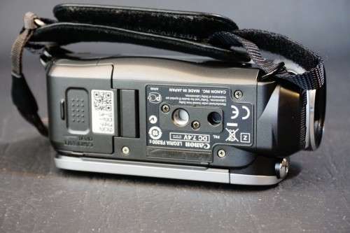 Canon Legria FS200 Handheld Camcorder Digital Video Camera 41 x Zoom **Great Condition**