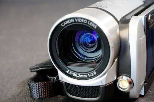 Canon Legria FS200 Handheld Camcorder Digital Video Camera 41 x Zoom **Great Condition**