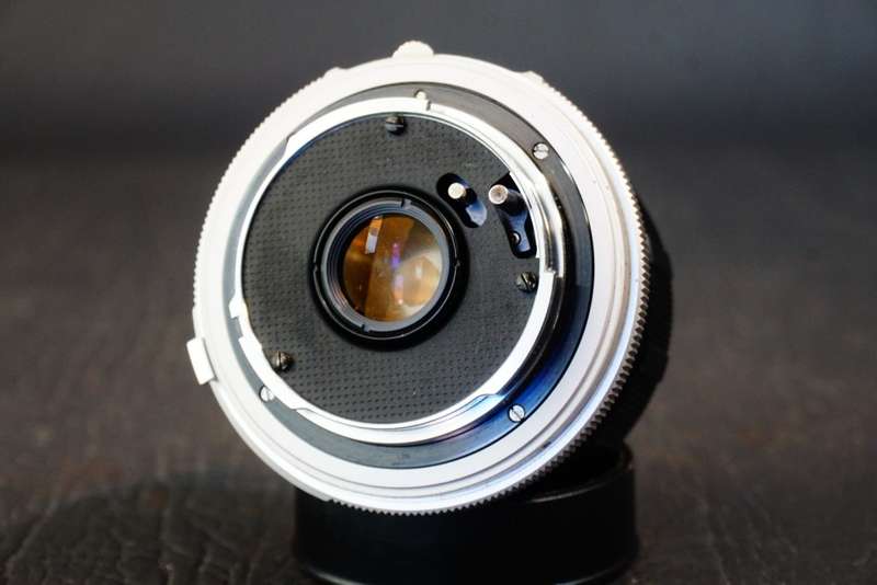 Minolta MC W-Rokkor HG 35mm F2.8 Lens in Minolta MD SR Mount  **Excellent Condition**