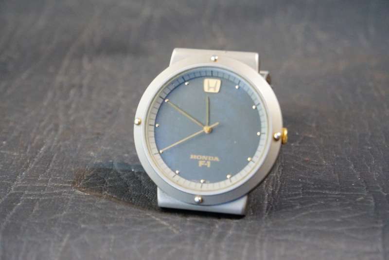 Rare Vintage Honda F1 Racing Titanium Mens Quartz Watch 33mm Made in Japan **Excellent Condition**