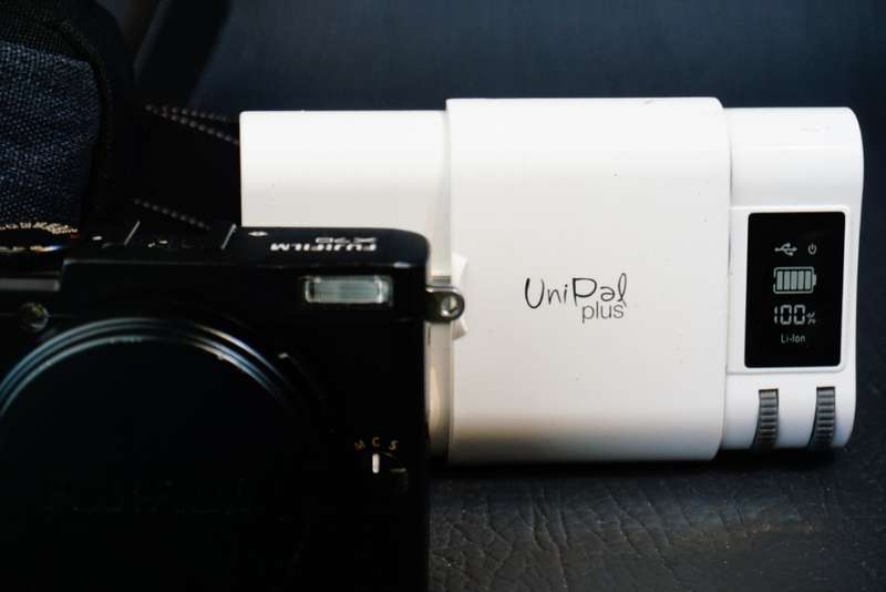 Fujifilm X70 16.3mp Digital Compact Camera with Fuji 18.5mm F2.8 Lens **Good Condition**