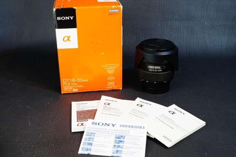 Sony DT 16-50mm f2.8 SSM Lens SAL1650 Alpha A Mount with Box and Docs **Excellent Condition**