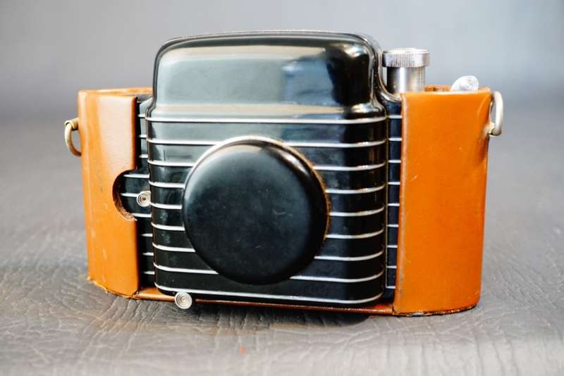 **RARE** Art Deco Kodak Bantam Special 828 Camera with Ektar 45mm F2 Lens **Excellent Condition**