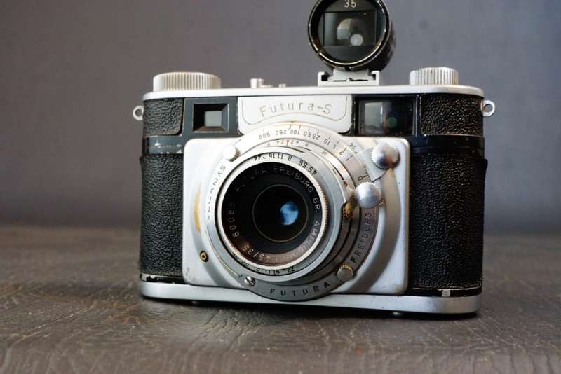 **RARE** Futura S 35mm Rangefinder Camera with Ampligon 35mm F4.5 Lens   **Great Condition**