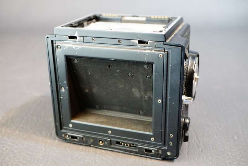 Bronica GS1 6x7 Film Camera Body Only