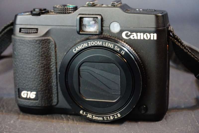 Canon G PowerShot G16 12.1MP Black Compact Digital Camera **Working, PLEASE READ**