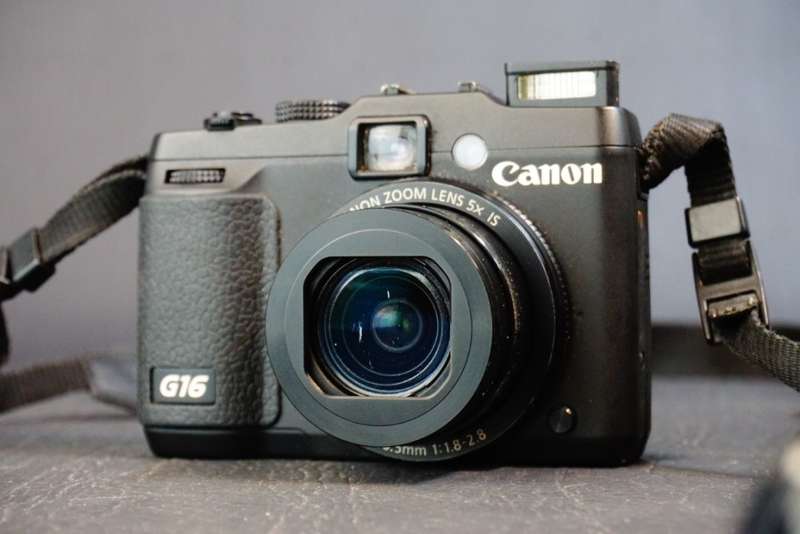 Canon G PowerShot G16 12.1MP Black Compact Digital Camera **Working, PLEASE READ**