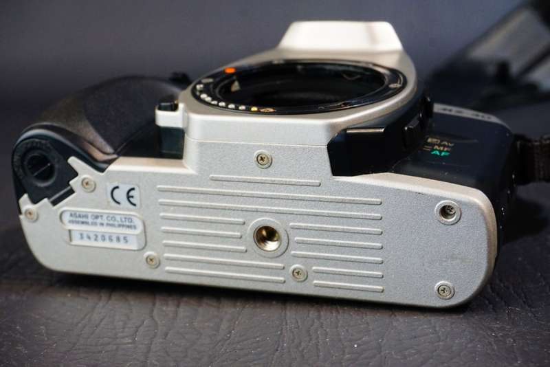 Pentax MZ-30 35mm SLR Camera with 2 Lenses and Battery Grip