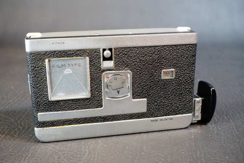 Rapid Omega Koni-Omega 120 Roll Film Back **Excellent Condition**