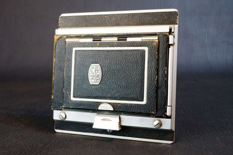 Linhof Technika 9x12cm Rotating Back with Focusing Hood  **Good Condition**