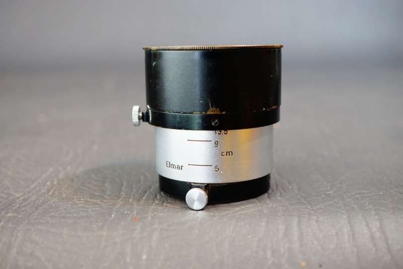 Leica FIKUS/12530 Ernst Leitz Wetzlar Elmar 5cm 9cm 13,5cm Variable Lens Hood   **Great Condition**
