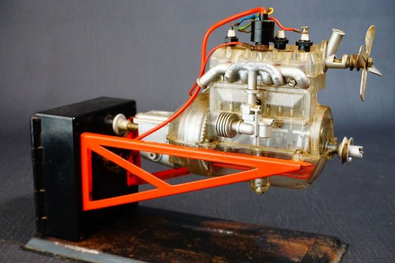 Gescha 40s 50s Germany Transparent Motor Engine Toy Pre-Built  **Spares or Repair**