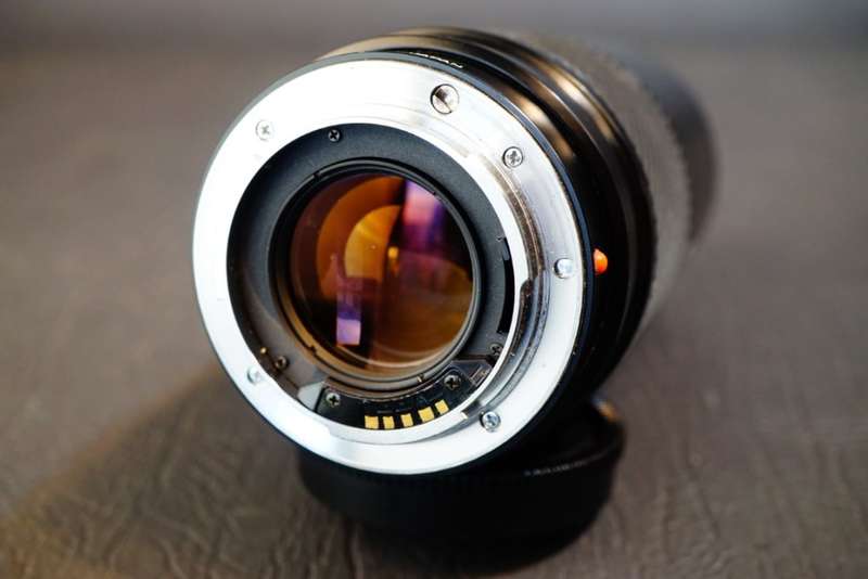 Minolta AF Zoom 70-210mm F4 Lens in Sony Minolta Alpha AF Mount