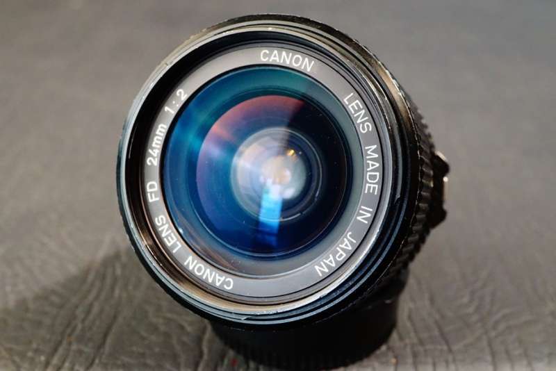 **Rare Wide Angle** Canon New nFD 24mm F2 Lens in Canon FD Mount   **Excellent Condition**