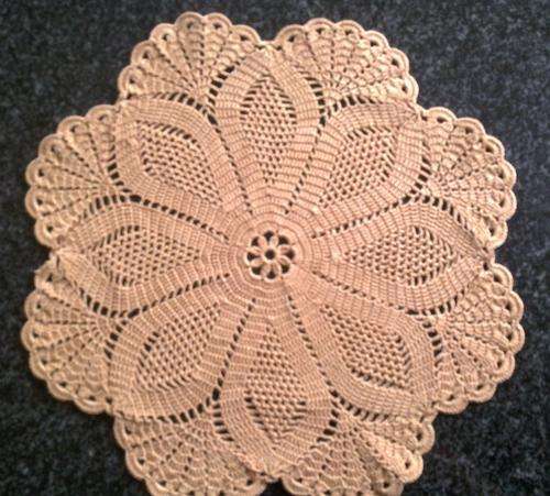 Large caramel colour doily - 37cm