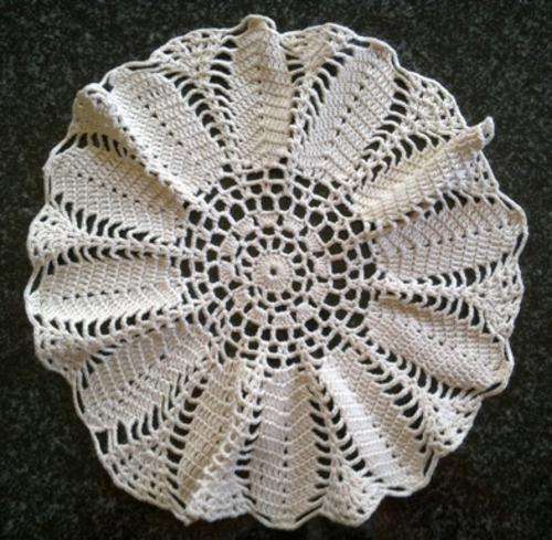 White cotton crochet doilie 30cm