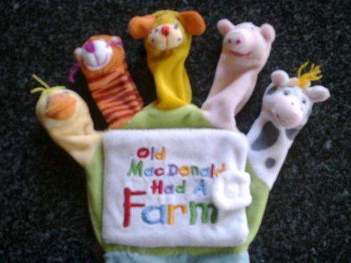Old Macdonald finger puppet glove and book