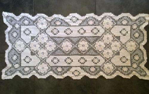 Antique hand knotted ivory lace runner
