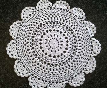 Three pretty white cotton crochet doilies 22cm, 19cm & 18cm