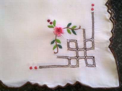 Nine large vintage dinner serviettes - 6 & 3