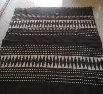 Black and white patterned rug or throw 1.70m