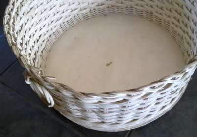 Round woven storage basket with handles