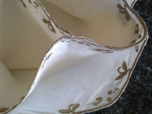 Vintage linen bread / muffin holder