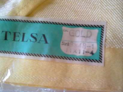 Gold Rayon tablecloth and 4 napkins