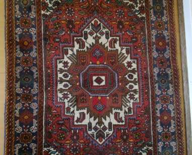 Goltog hand knotted Persian carpet / runner