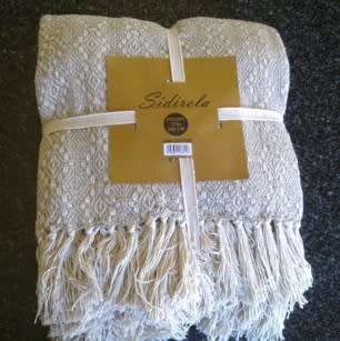 Cream & fawn 100% Cotton throw / bedspread 170 x 300cm