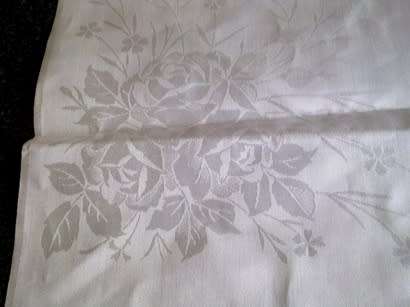 Individual Irish linen Damask dinner serviette