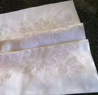 Individual Irish linen Damask dinner serviette