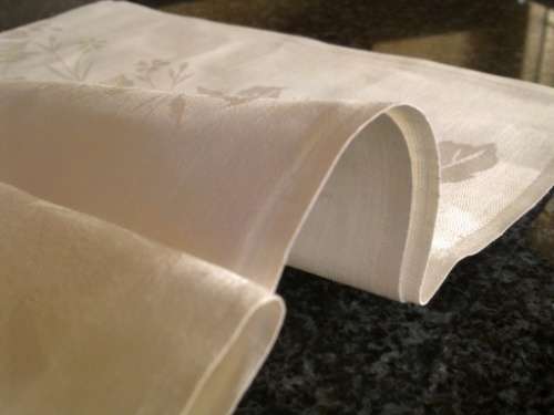 Individual Irish linen Damask dinner serviette