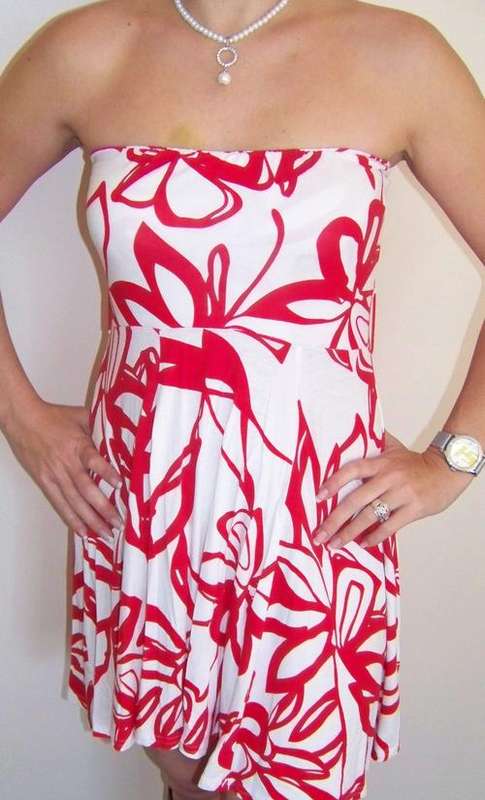 Red & White boobtube minidress or long top over tights