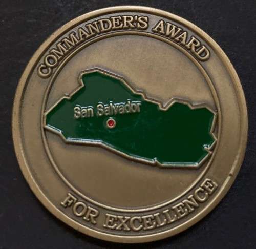 CHALLENGE COINS - United States Military Group  EL SALVADOR