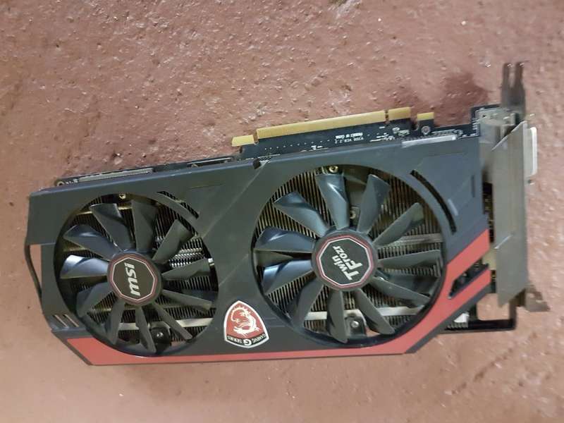 (For Parts) MSI Twin Frozer R9 290