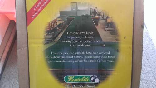 4 Lawn Bowls in Box