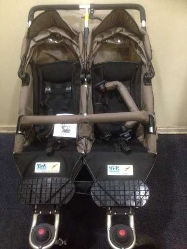 TFK Twin Jogger - Twinner Twist Duo - Mud (Proceeds donated to charity)