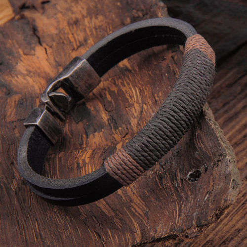 New Surfer Men's Vintage Hemp Wrap Leather Wristband