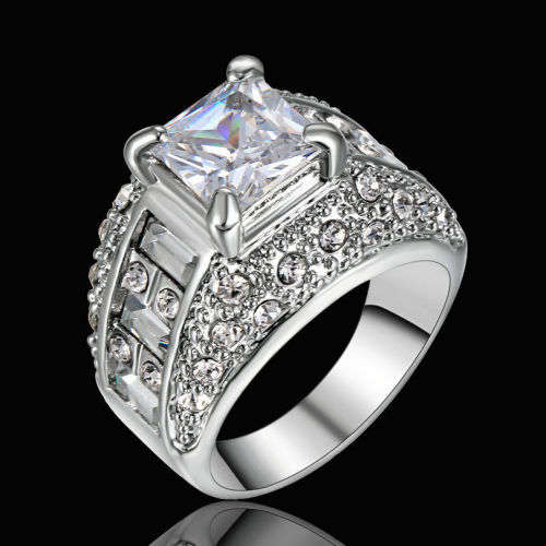 Pretty White Gold Fashion Ring Size 9