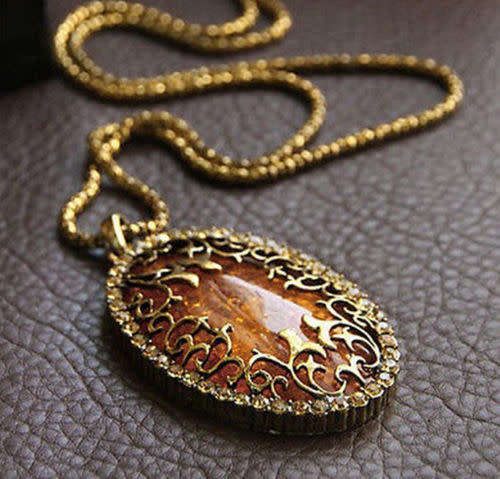 Hot Oval Amber Hollow Rhinestone Long Chain Pendant Necklace