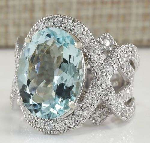 Women Fashion Silver Plated Oval Cut Aquamarine Gem Ring
