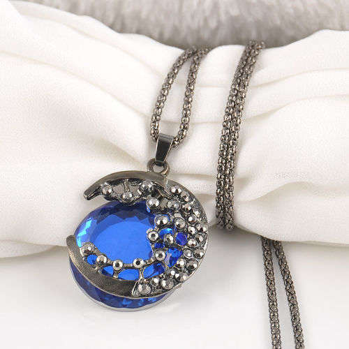 Crystal Moon Retro Long Pendant Sweater Chain
