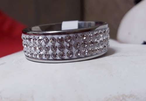 Elegant Silver White Topaz Cluster Ring