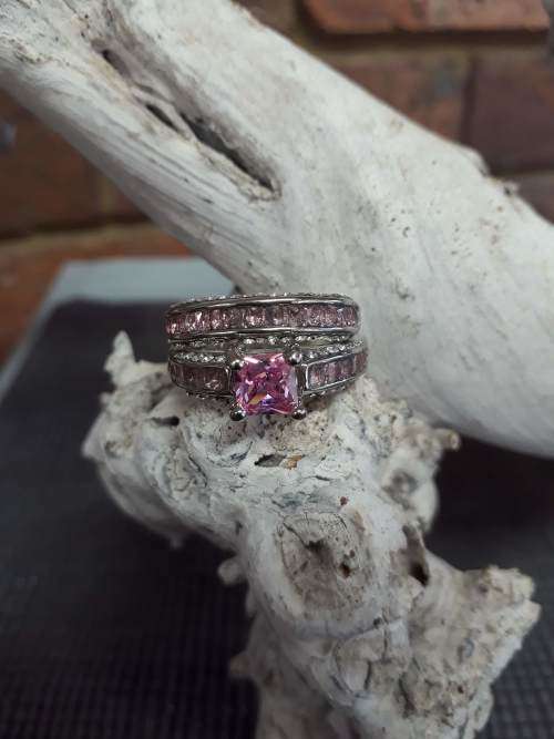 Elegant Pink Topaz Ring Set